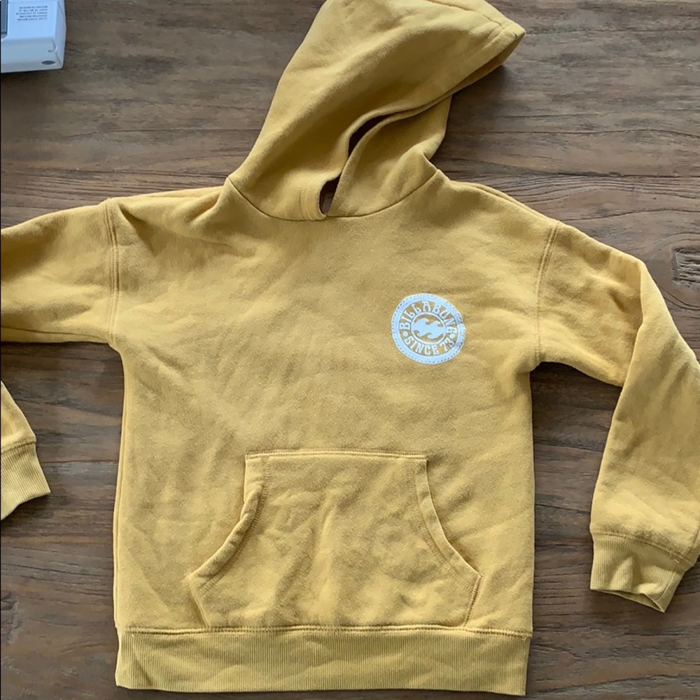 Billabong hoodie girls size med.